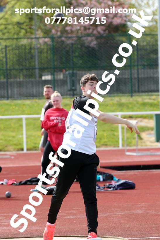 Shot putt, 2021 NECAA Middlesbrough Open Meting, Sunday, May 9th. Photo: David T. Hewitson/Sports for All Pics